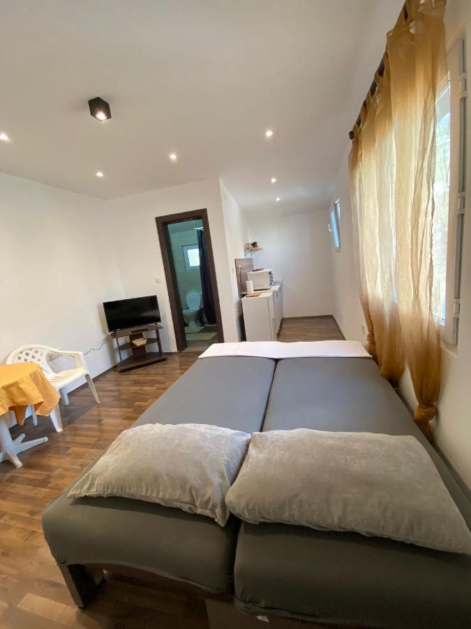 Apartmani Lala 2 Чань Экстерьер фото